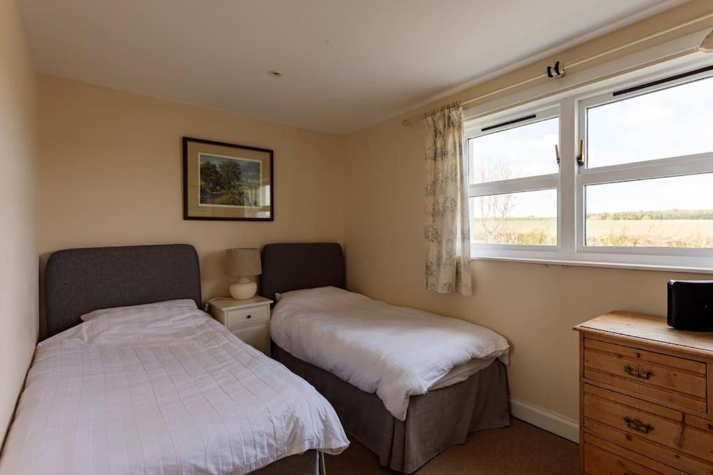 Blackhill Farm Cottage Perth Ngoại thất bức ảnh