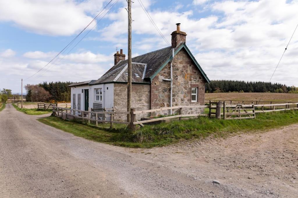 Blackhill Farm Cottage Perth Ngoại thất bức ảnh