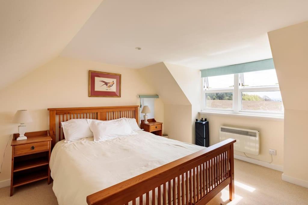 Blackhill Farm Cottage Perth Ngoại thất bức ảnh