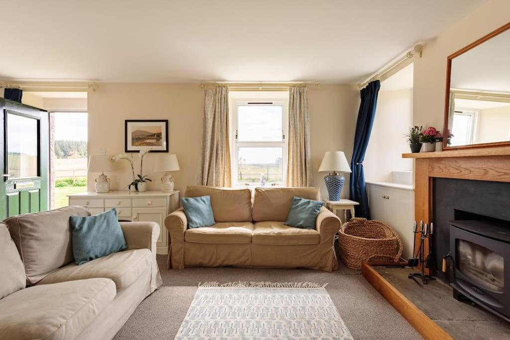 Blackhill Farm Cottage Perth Ngoại thất bức ảnh